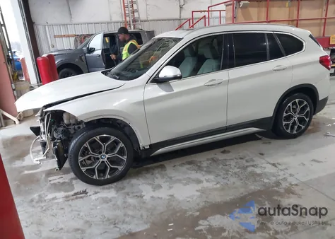 2021 BMW X1 Sdrive28I z USA, uszkodzony, nr VIN WBXJG7C08M5T01101